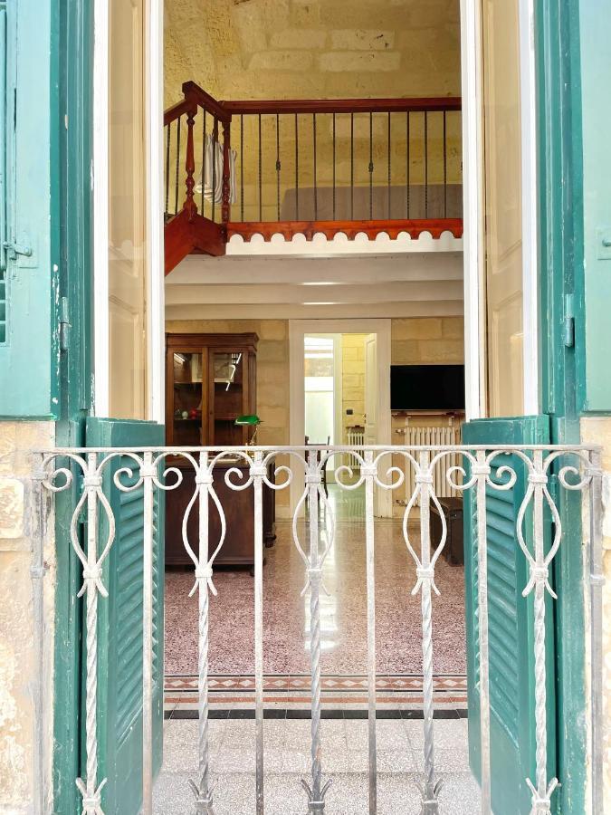 Vohis Luxury House - Fast Wi-Fi & Easy Parking Διαμέρισμα Λέτσε Εξωτερικό φωτογραφία