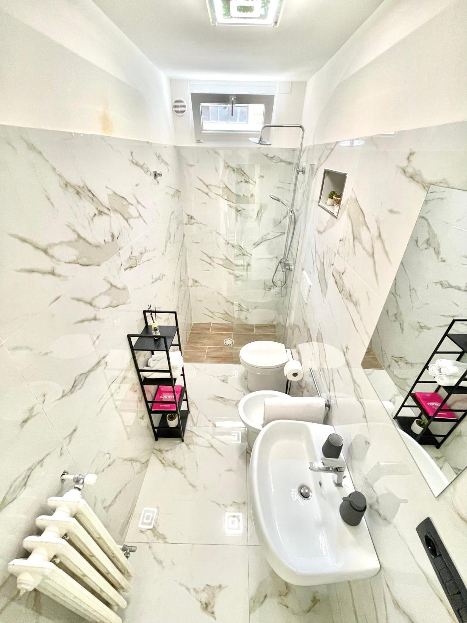 Vohis Luxury House - Fast Wi-Fi & Easy Parking Διαμέρισμα Λέτσε Εξωτερικό φωτογραφία